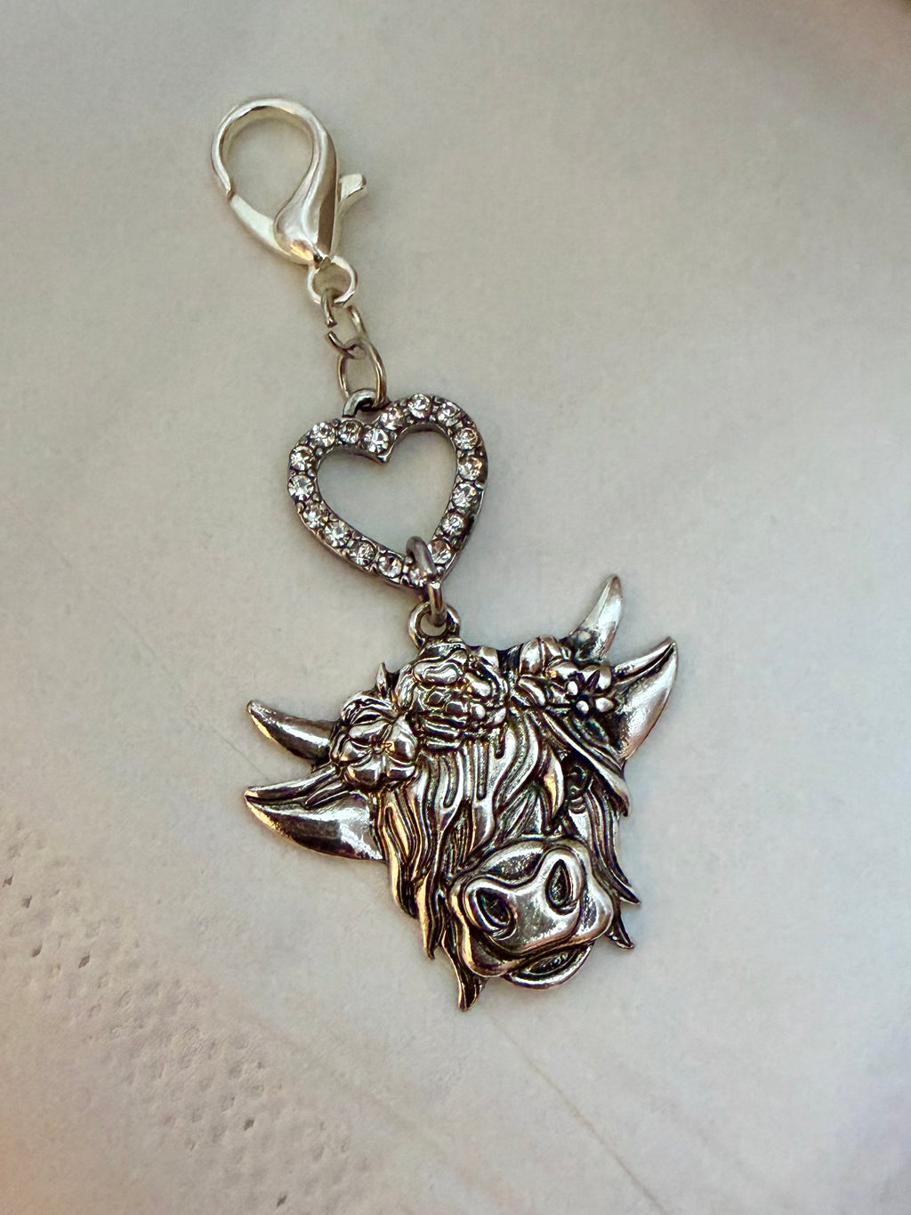 Highland Cow with Rhinestone Heart accent bead bag charm